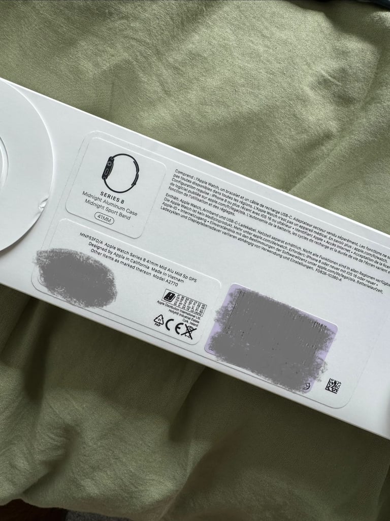 Apple Watch Series 8 (41mm) – Excellent Condition, Original Packaging & Accessories