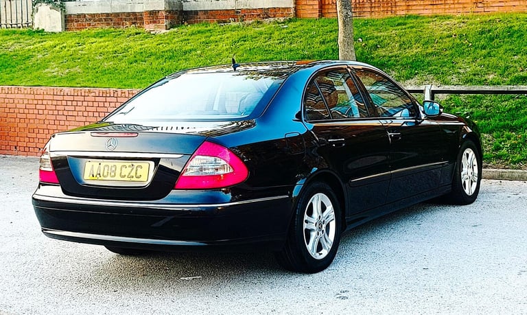 2008 Mercedes-Benz E-Class E220 CDI Avantgarde 4dr Tip Auto SALOON DIESEL Automatic