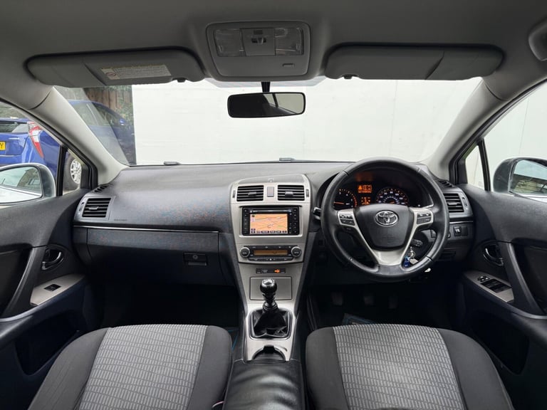 2011 Toyota Avensis 2.0 D-4D TR Tourer Euro 5 5dr ESTATE Diesel Manual
