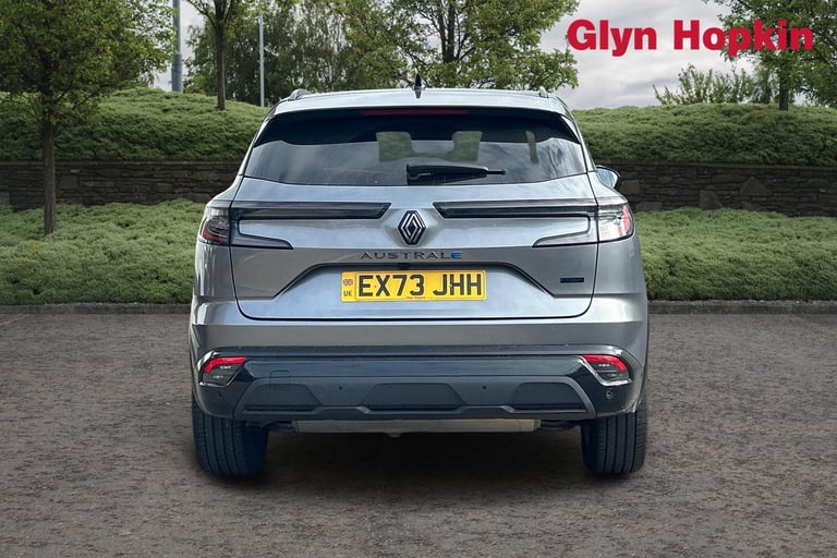 2023 Renault Austral E-Tech FHEV Iconic Esprit Alpine 5dr Auto 4C Estate Hybrid Automatic