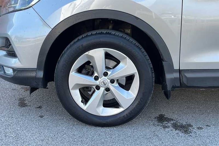 2020 Nissan Qashqai 1.3 DIG-T Acenta Premium SUV 5dr Petrol Manual Euro 6 (s/s) (140 ps) SUV Petr...