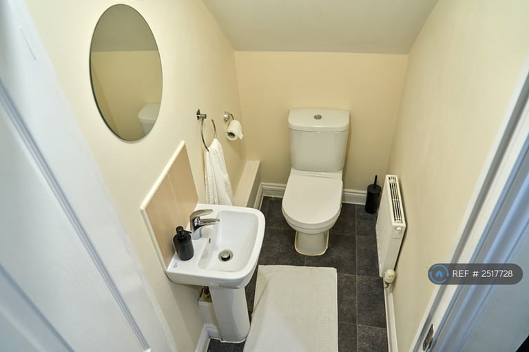 1 bedroom in Beechwood Road, Camphill Nuneaton, CV10 (#2517728)