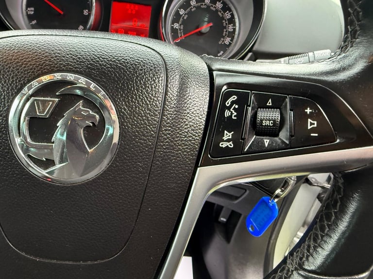 2016 Vauxhall Zafira Tourer 1.6 CDTi ecoFLEX Tech Line MPV 5dr Diesel Manual Euro 6 (s/s) (136 ps...