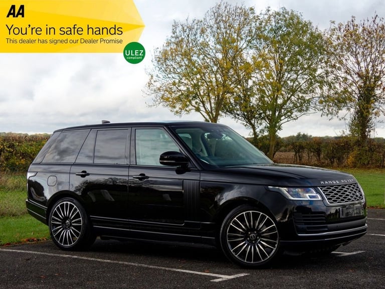 image for 2020 69 LAND ROVER RANGE ROVER 2.0 P400E 13.1KWH VOGUE SUV 5DR PETROL PLUG-IN HY