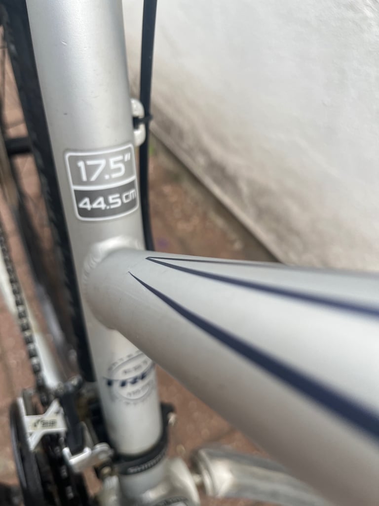 Trek 7.0fx woman's hybrid bike