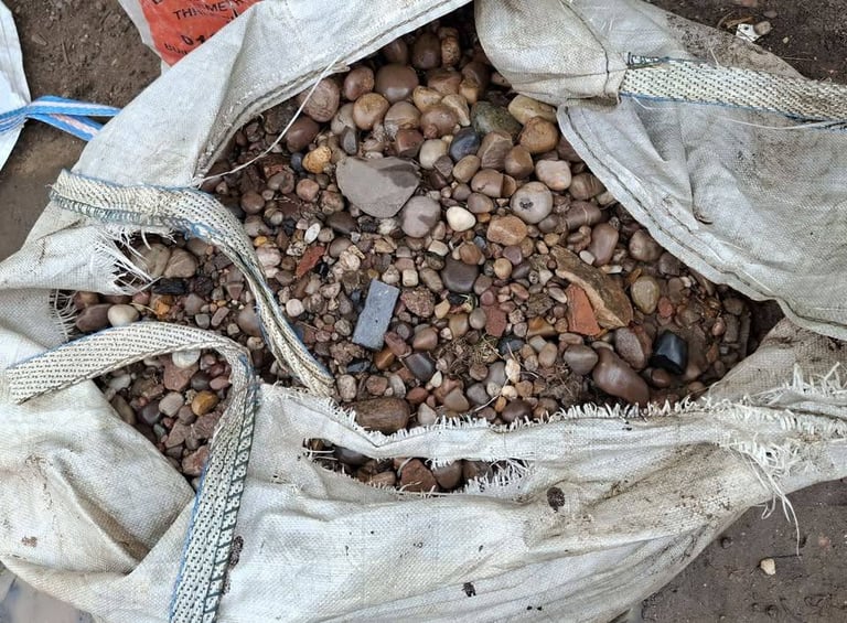 🪨 FREE Gravel / Stones / Rubbles