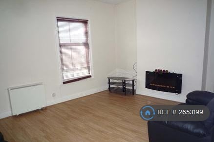 1 bedroom flat in Norton Road, Stockton-On-Tees, TS20 (1 bed) (#2653199)