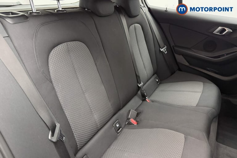2024 BMW 1 Series 118i [136] SE 5dr Step Auto [Live Cockpit Pro] HATCHBACK PETROL Automatic