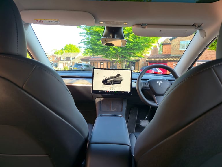 Tesla, MODEL Y, 2023, 1 Owner, 20 inch wheels