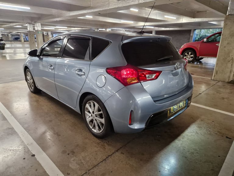 BARGAIN, Toyota, AURIS, Hatchback, 2013, Manual, 1598 (cc), 5 doors