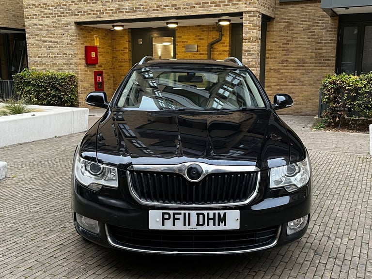 2011 Skoda Superb 1.8 TSI Elegance Estate 5dr Petrol DSG 