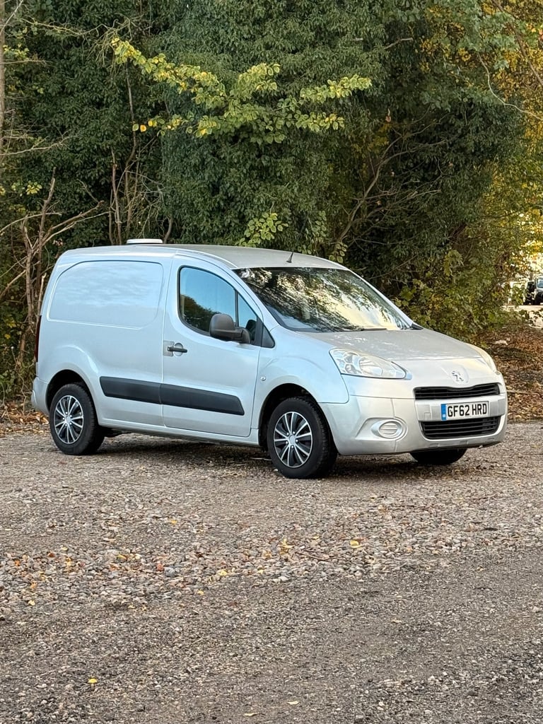 Peugeot Partner 2012 Van New Mot