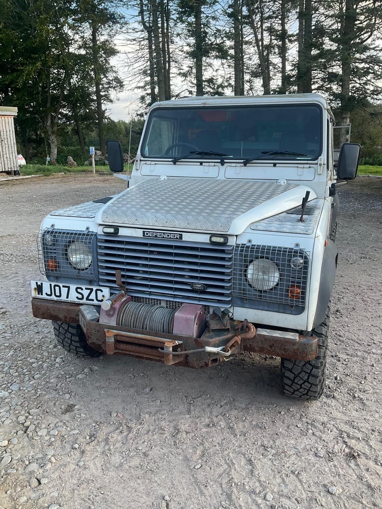 Land Rover, DEFENDER, Panel Van, 2007, Manual, 2495 (cc)