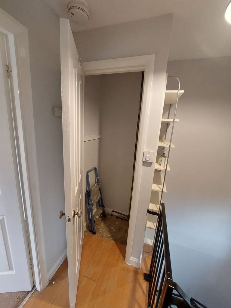 🏡 1-Bedroom Flat to Let – Peaceful Location Overlooking Hogganfield Loch