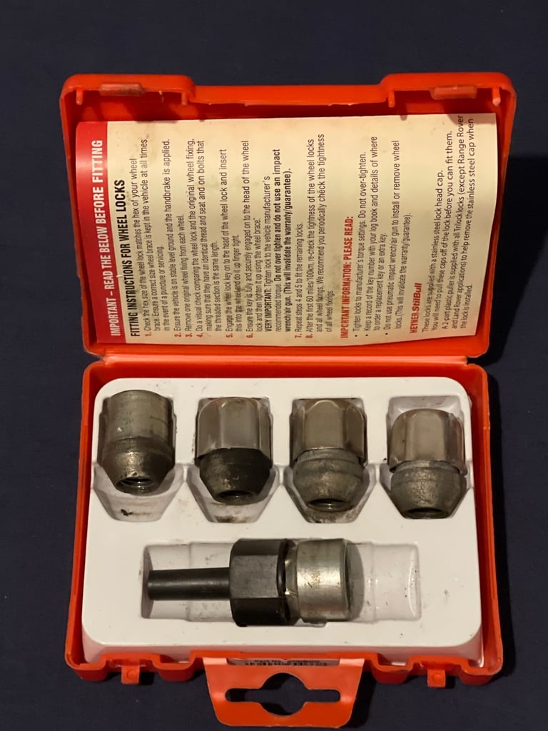 Anti theft wheel locking nuts 