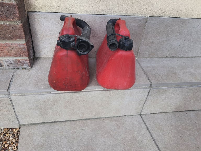Two    5L Petrol Fuel ...🖤... Jerry Can