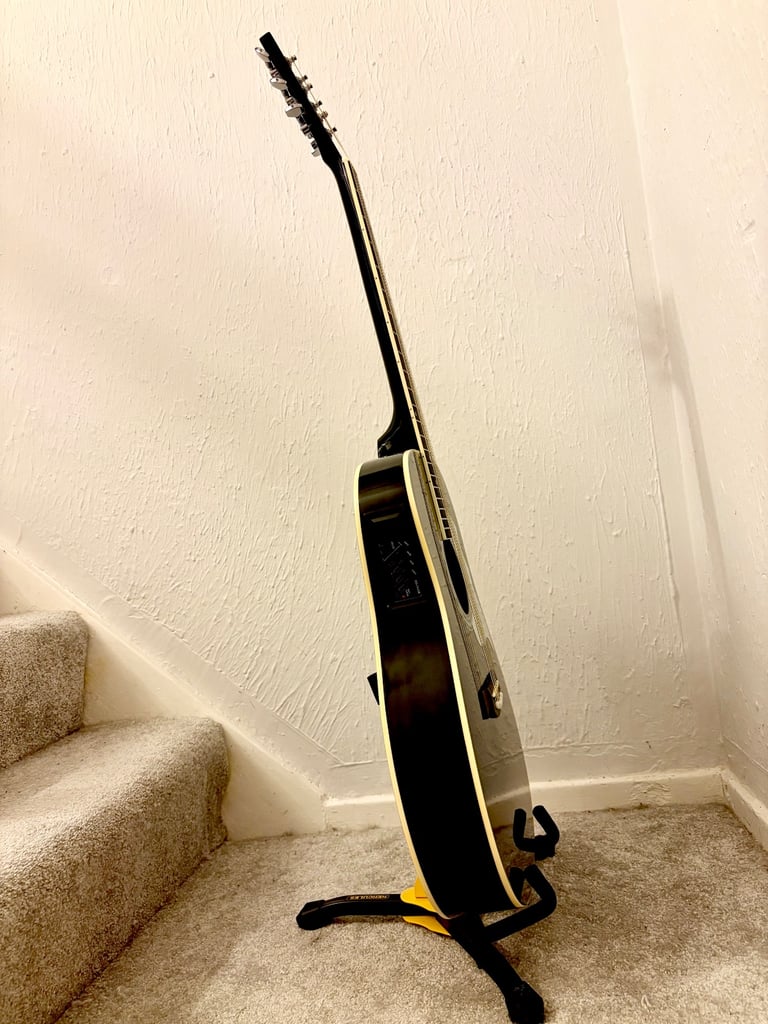 Hummingbird Slimline Electro Acoustic Dreadnought Guitar - Johnny Cash Style 😎🎸🎶