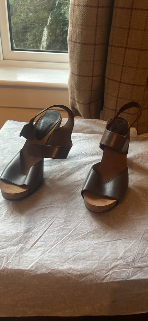 image for Cork wedge sandals unicorn pic means its still available 🦄 