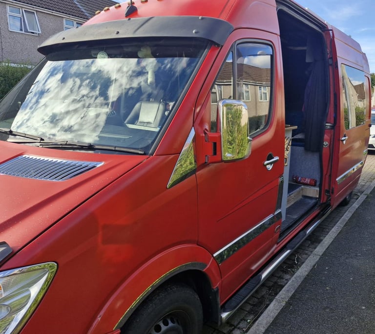 Mercedes Sprinter campervan 2007, 2148 (cc)