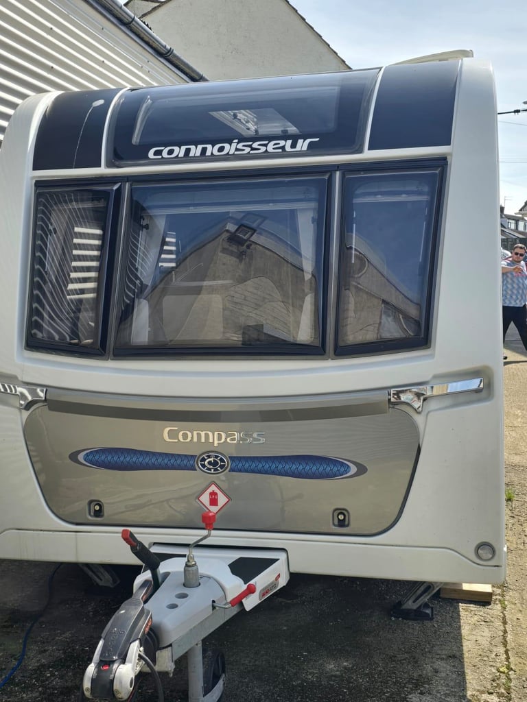 2022 connosieur compass 550