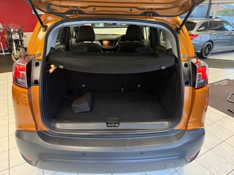  Vauxhall Crossland X 1.2 SE Nav 5dr Petrol