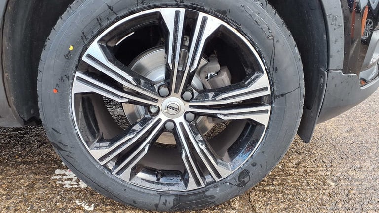  Volvo XC40 1.5 T3 [163] Inscription Pro 5dr Geartronic Estate Petrol Automatic