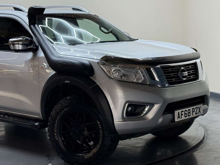 2018 Nissan Navara 2.3 dCi Off-Roader AT32 Auto 4WD Euro 6 4dr Pickup Diesel Automatic