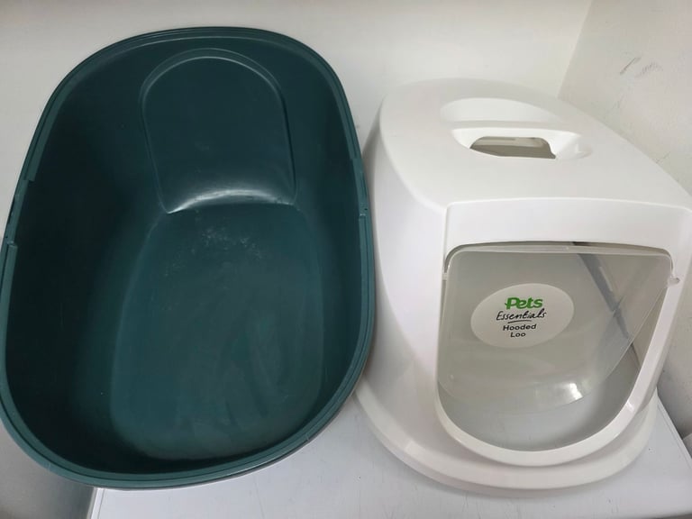 Cat litter box 