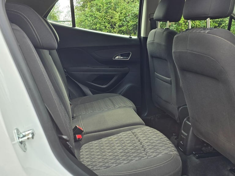 2015 Vauxhall Mokka 1.7 CDTi Tech Line 4WD Euro 5 (s/s) 5dr HATCHBACK Diesel Manual