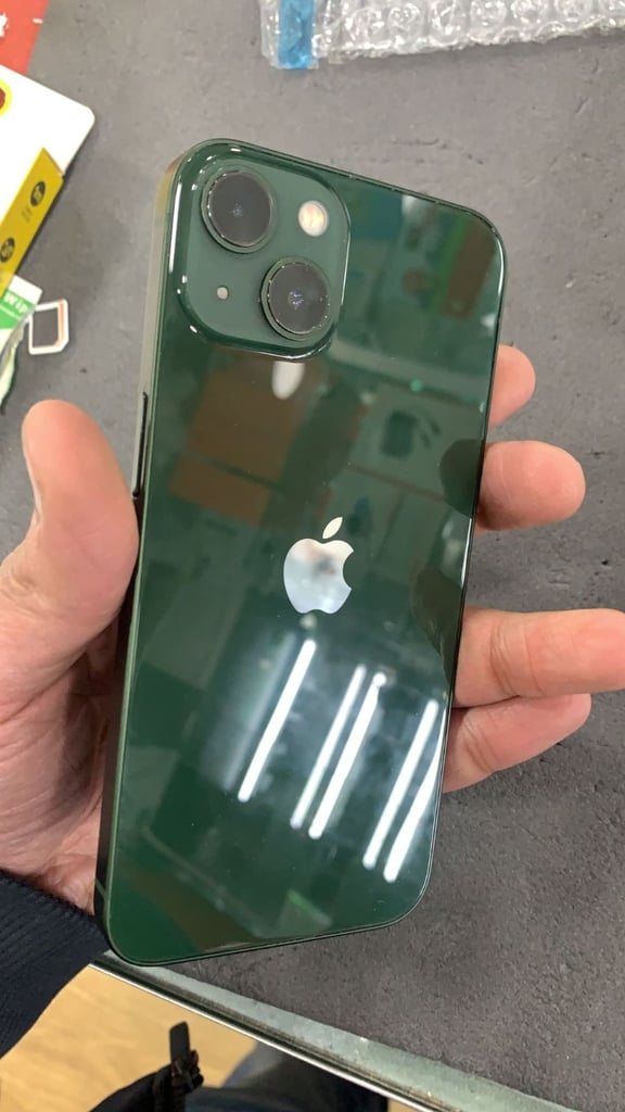 iPhone 13,13 Pro,13 pro Max 128GB Unlocked Immaculate Condition Any Color PICK UP ONLY