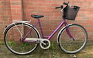 Raleigh Caprice 3 speed lady&#039;s town bike with basket, 21&quot; large frame, 700c wheels