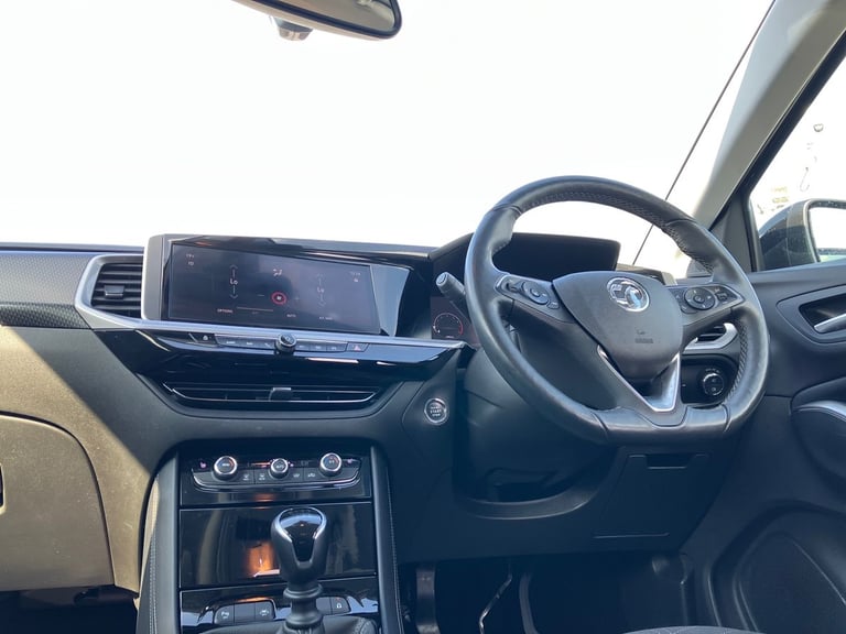 2022 Vauxhall Grandland 1.2 Turbo Ultimate 5dr Hatchback PETROL Manual