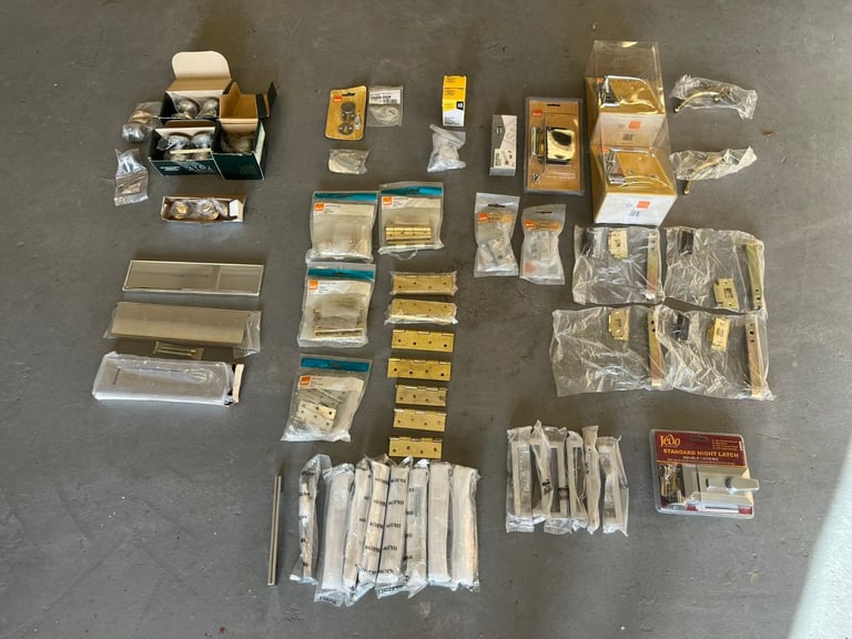 image for Various Hardware, Job Lot ALL NEW Locks, Handles, Hinges, Letterboxes and other items