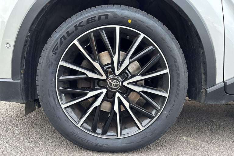 2019 Toyota C-HR 1.2T Excel 5dr (Leather) SUV Petrol Manual