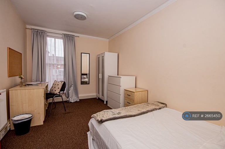 6 bedroom house in Bedford Street, Leamington Spa, CV32 (6 bed) (#2665450)