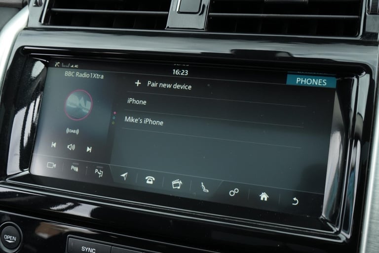 2019 Land Rover Discovery 3.0 SD V6 HSE Auto 4WD Euro 6 (s/s) 5dr ESTATE Diesel Automatic