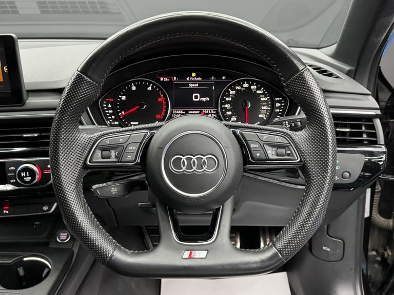 2019 Audi A4 2.0 TDI 35 Black Edition S Tronic Euro 6 (s/s) 4dr SALOON Diesel Automatic