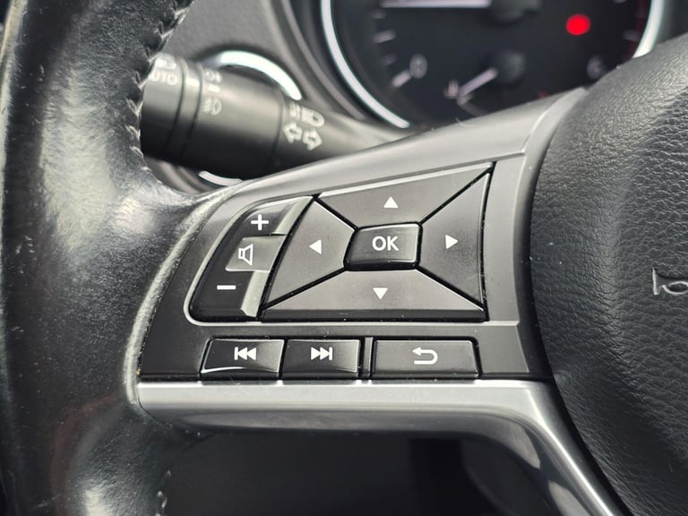 2018 Nissan Qashqai 1.5 dCi N-Connecta Euro 6 (s/s) 5dr HATCHBACK Diesel Manual