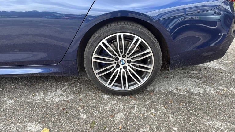 2019 BMW 5 Series 530e M Sport 4dr Auto Saloon Plug-In Hy Automatic