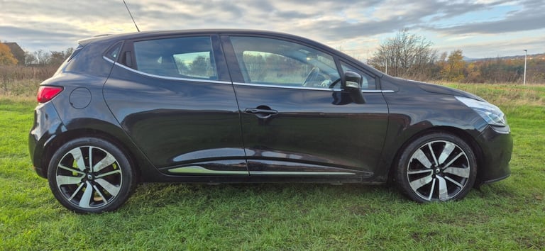 2014 Renault Clio 1.5 dCi 90 Dynamique S MediaNav Energy 5dr HATCHBACK Diesel Manual