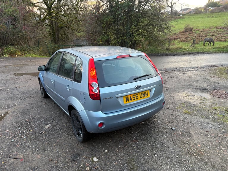 Ford, FIESTA, Hatchback, 2006, Manual, 1388 (cc),5 doors - Image 4
