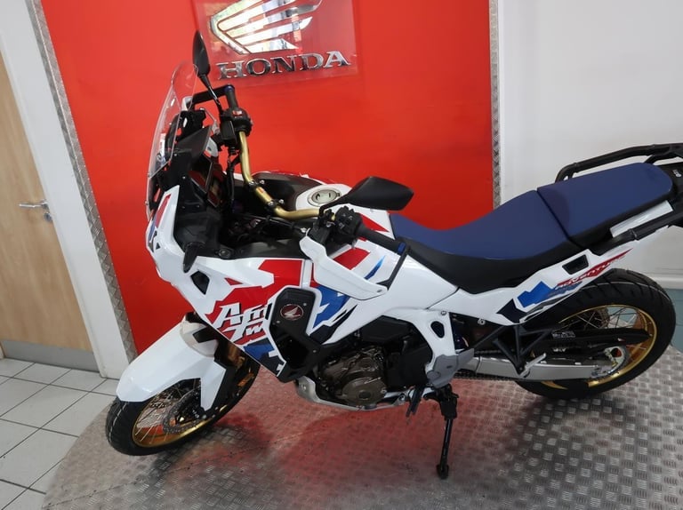 Brand new 2025 Honda CRF1100L Africa Twin Adventure Sports ES DCT