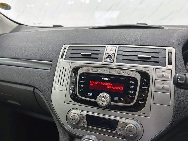 2012 Ford Kuga 2.0 TDCi 163 Titanium 5dr Powershift ESTATE DIESEL Automatic