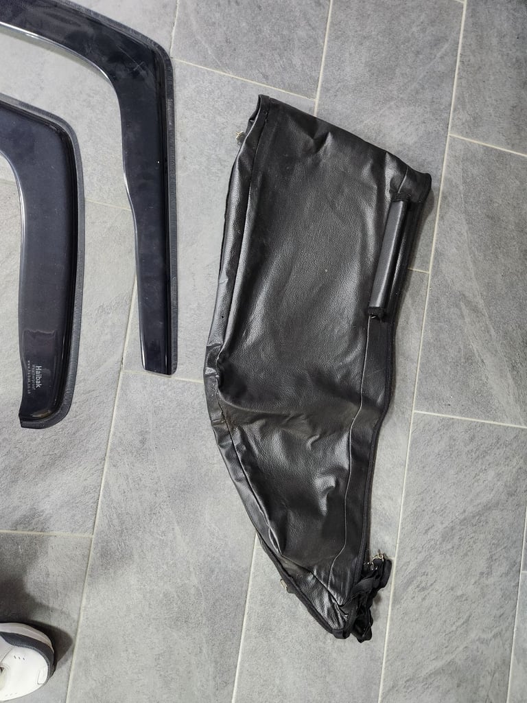 Bonnet bra and wind deflectors for 2007 to 2017 sprinter