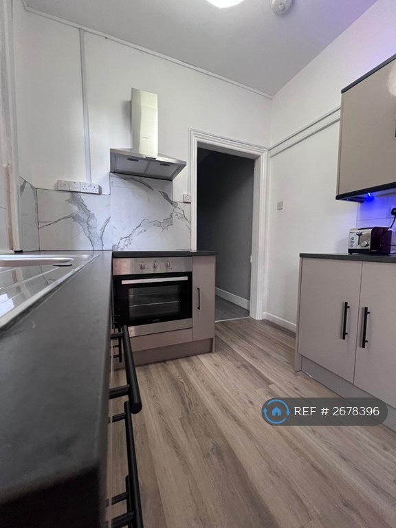 4 bedroom house in Wigan Road, Ormskirk, L39 (4 bed) (#2678396)