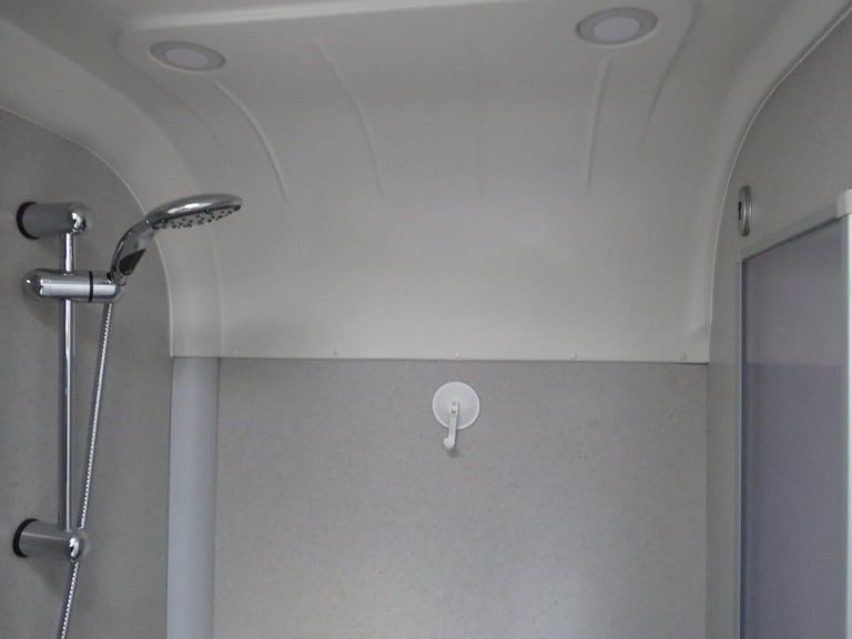 Bailey Autograph Approach 75/2 4 Berth Fixed Bed