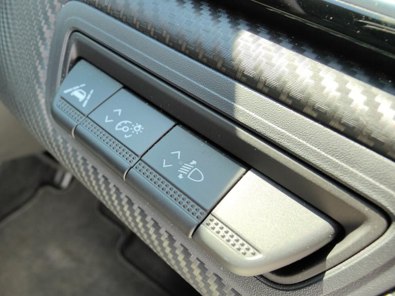 2022 Renault Captur 1.6 E-Tech full hybrid 145 Engineered 5dr Auto Hatchback Hybrid Automatic