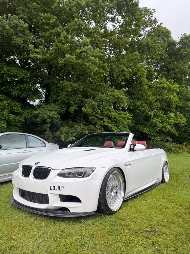 2010 BMW M3 DCT V8 E93 CONVERTIBLE ALPINE WHITE FOX RED