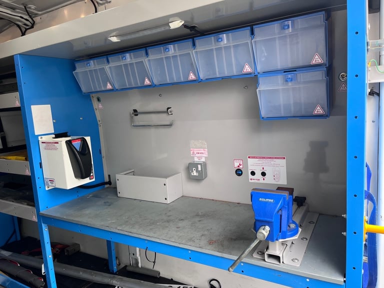 FORD TRANSIT 2.0 TDCi - H3 L2 - WORKSHOP VAN - FSH - BIG SPEC - NO VAT