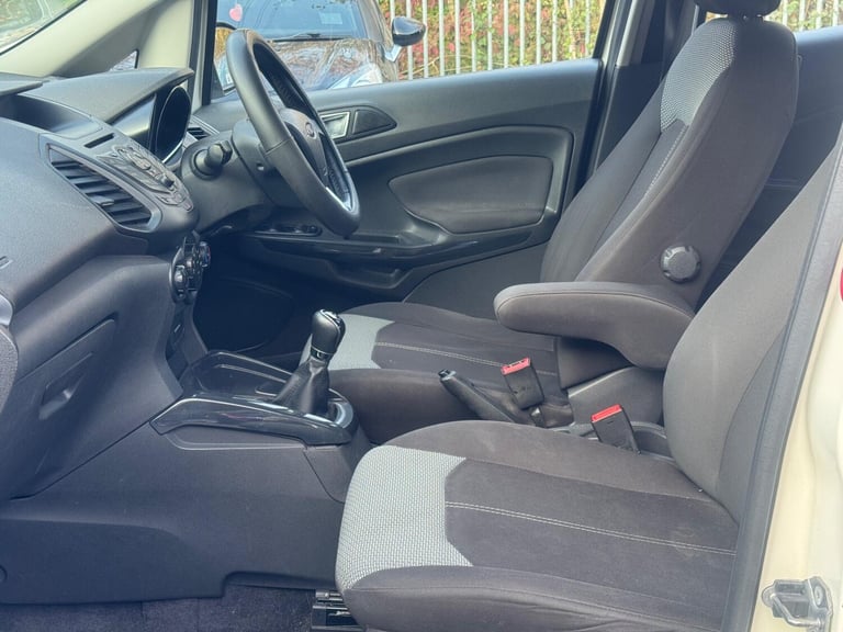 2015 Ford Ecosport 1.0T EcoBoost Zetec 2WD Euro 6 (s/s) 5dr HATCHBACK Petrol Manual